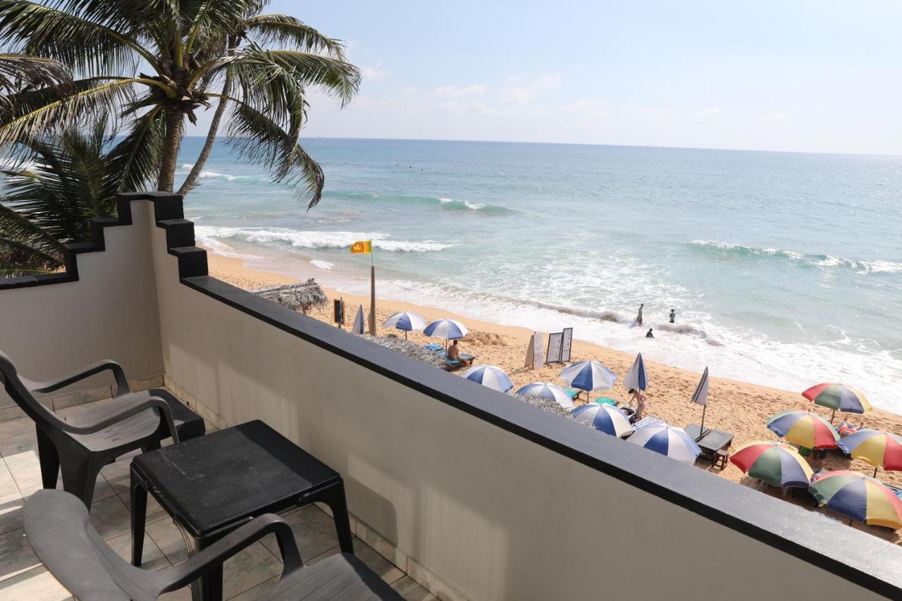 Main Reef Guest House Hikkaduwa Exterior photo